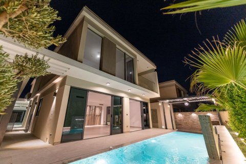 Vilë në Tilal Al Ghaf, Dubai, Emiratet e Bashkuara Arabe 4 dhoma gjumi, 436.09 m2. № 748772