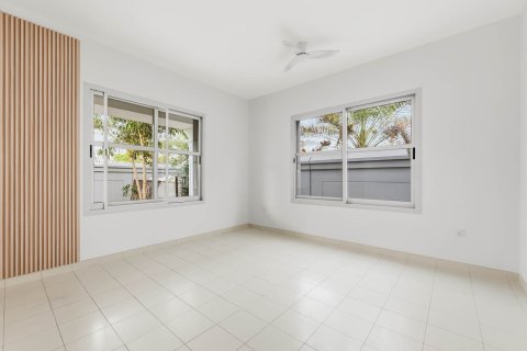 Villa til salg i Falcon City of Wonders, Dubai, UAE 5 soveværelser, 815.97 kvm № 748775 - foto 14