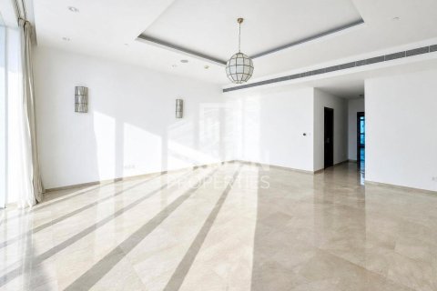 Apartament do wynajęcia w Palm Jumeirah, Dubai, ZEA 3 sypialnie, 211.82 mkw., nr 765555 - zdjęcie 2