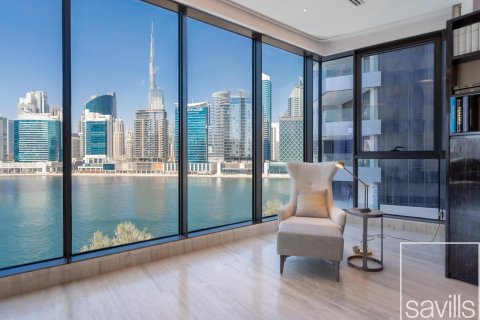 Apartment til salg i Business Bay, Dubai, UAE 2 soveværelser, 469 kvm № 646276 - foto 1