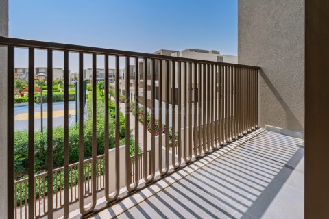 Vila di Dubai Land, Dubai, UEA 4 kamar tidur, 249 m2 nomor 693923 - foto 3