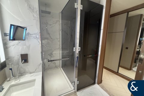 Huoneisto Downtown Dubai (Downtown Burj Dubai), Arabiemiraatit 2 makuuhuonetta, 110 m2 № 667577 - kuva 17