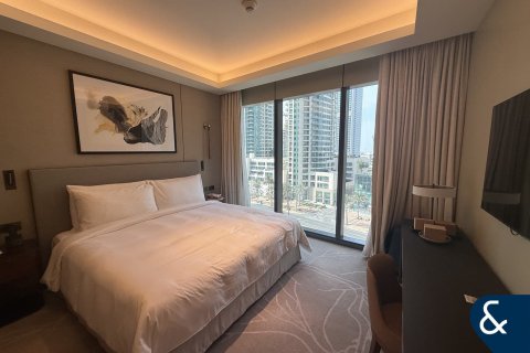 Huoneisto Downtown Dubai (Downtown Burj Dubai), Arabiemiraatit 2 makuuhuonetta, 110 m2 № 667577 - kuva 11