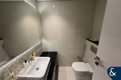 Apartament na sprzedaż w Business Bay, Dubai, ZEA 2 sypialnie, 120 mkw., nr 667575 - zdjęcie 10