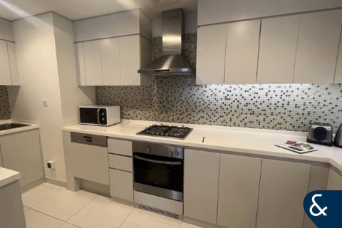Apartament na sprzedaż w Business Bay, Dubai, ZEA 2 sypialnie, 120 mkw., nr 667575 - zdjęcie 3