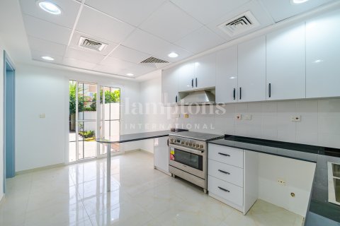 Rijtjeshuis te huur in Arabian Ranches 2, Dubai, VAE 4 slaapkamers, 350.39945801 vr.m., nr 705579 - foto 3
