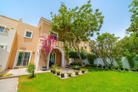 Rijtjeshuis te huur in Arabian Ranches 2, Dubai, VAE 4 slaapkamers, 350.39945801 vr.m., nr 705579 - foto 9