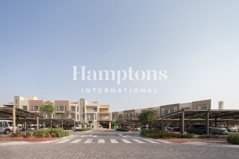 Villa te huur in The Sustainable City, Dubai, VAE 4 slaapkamers, 356.37590800 vr.m., nr 705580 - foto 2