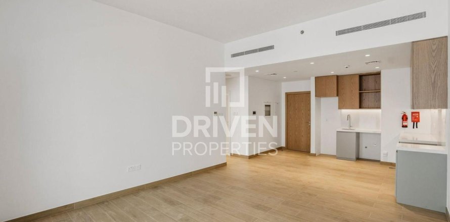 Jumeirah, Dubai, UAE의 아파트 침실 1개, 74.32제곱미터 번호 745588