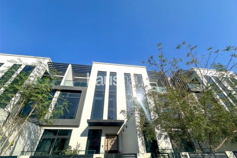 Jumeirah Village Circle, Dubai, UAE의 임대용 듀플렉스 침실 4개, 200제곱미터 번호 627139 - 사진 22