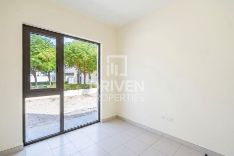 Villa zur Miete in Dubai South (Dubai World Central), Dubai, VAE 4 Schlafzimmer, 311.32 m2 Nr. 745971 - Foto 2