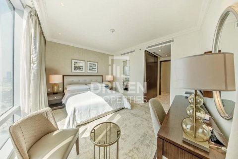 Apartment in Downtown Dubai (Downtown Burj Dubai), Dubai, UAE 4 bedrooms, 251.21 sq.m. № 745972 - photo 10