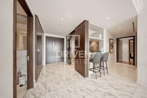 Apartment in Downtown Dubai (Downtown Burj Dubai), Dubai, UAE 4 bedrooms, 251.21 sq.m. № 745972 - photo 5