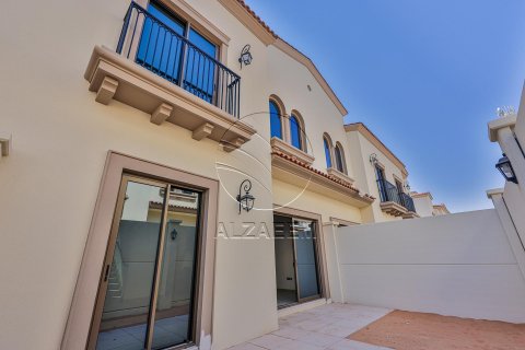 Rumah bandar di Khalifa City, Abu Dhabi, UAE 3 bilik tidur, 184 meter persegi № 615191 - foto 2
