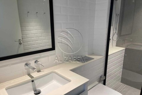 Apartment in Al Reem Island, Abu Dhabi, UAE 1 room, 45 sq.m. № 615190 - photo 7