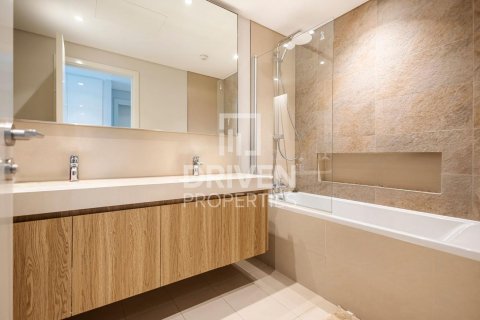 Apartment in Downtown Dubai (Downtown Burj Dubai), Dubai, UAE 3 bedrooms, 152 sq.m. № 601596 - photo 6