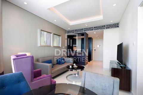 Apartment in Downtown Dubai (Downtown Burj Dubai), Dubai, UAE 1 bedroom, 72 sq.m. № 601597 - photo 1