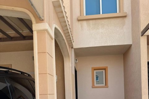 Gewerbliche Immobilien zum Verkauf in Al Reef, Abu Dhabi, VAE 273 m2 Nr. 594187 - Foto 12