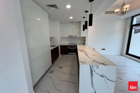 Shtëpi në qytet në Dubai, Emiratet e Bashkuara Arabe 4 dhoma gjumi, 288 m2. № 721646 - Foto 4