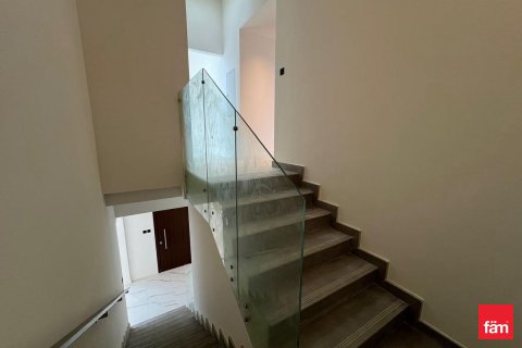 Shtëpi në qytet në Dubai, Emiratet e Bashkuara Arabe 4 dhoma gjumi, 288 m2. № 721646 - Foto 9