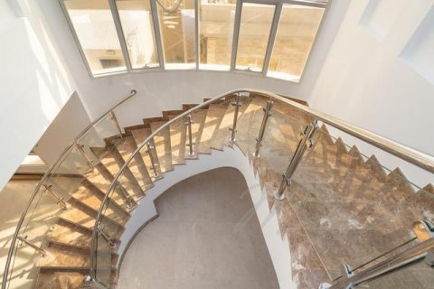Vila v Al Mizhar, Dubai, SAE 5 ložnice, 1393.6 m² Č.: 565079 - fotografie 22