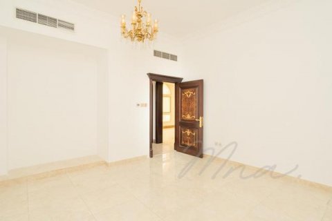 Vila v Al Mizhar, Dubai, SAE 5 ložnice, 1393.6 m² Č.: 565079 - fotografie 7