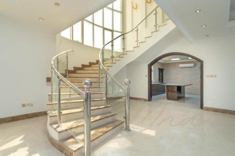 Vila v Al Mizhar, Dubai, SAE 5 ložnice, 1393.6 m² Č.: 565079 - fotografie 9