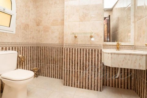 Vila v Al Mizhar, Dubai, SAE 5 ložnice, 1393.6 m² Č.: 565079 - fotografie 6