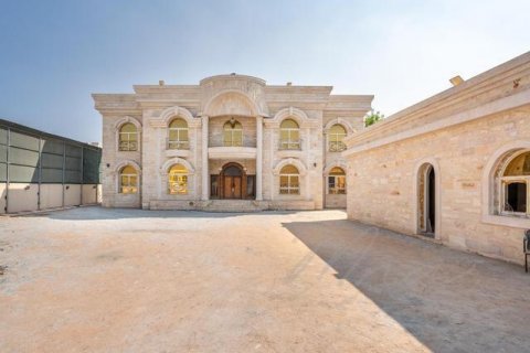 Vila v Al Mizhar, Dubai, SAE 5 ložnice, 1393.6 m² Č.: 565079 - fotografie 20