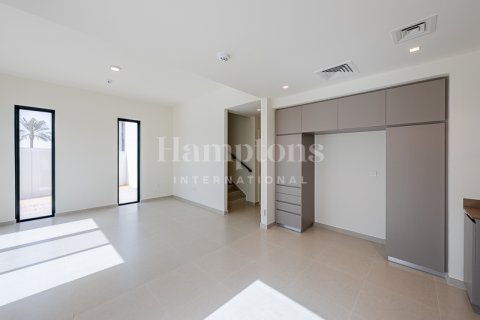 Huvila Dubai South (Dubai World Central), Arabiemiraatit 4 makuuhuonetta, 291.25090500 m2 № 651292 - kuva 2