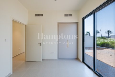 Huvila Dubai South (Dubai World Central), Arabiemiraatit 4 makuuhuonetta, 291.25090500 m2 № 651292 - kuva 7