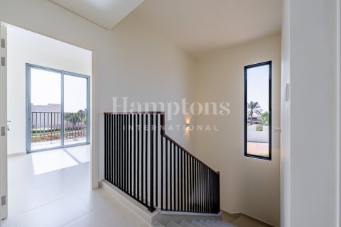 Huvila Dubai South (Dubai World Central), Arabiemiraatit 4 makuuhuonetta, 291.25090500 m2 № 651292 - kuva 12