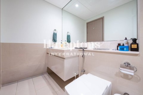 Apartment til leje i Downtown Dubai (Downtown Burj Dubai), Dubai, UAE 2 soveværelser, 110.27586100 kvm № 651289 - foto 17