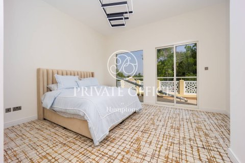 Huvila Meadows, Dubai, Arabiemiraatit 4 makuuhuonetta, 332.40693400 m2 № 651291 - kuva 19