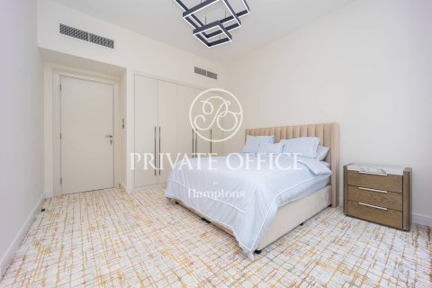 Huvila Meadows, Dubai, Arabiemiraatit 4 makuuhuonetta, 332.40693400 m2 № 651291 - kuva 1