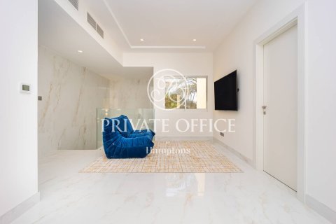 Huvila Meadows, Dubai, Arabiemiraatit 4 makuuhuonetta, 332.40693400 m2 № 651291 - kuva 25