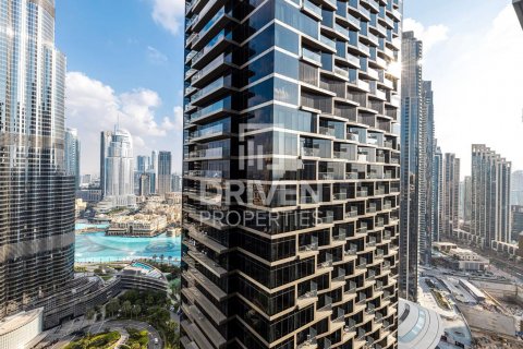 דירה להשכרה ב Downtown Dubai (Downtown Burj Dubai), Dubai, איחוד האמירויות  3 חדרי שינה, 156 מ"ר, מספר 603690 - תמונה 15
