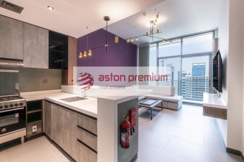 Apartment in Jumeirah Lake Towers, Dubai, UAE 1 bedroom, 80.8 sq.m. № 623921 - photo 9