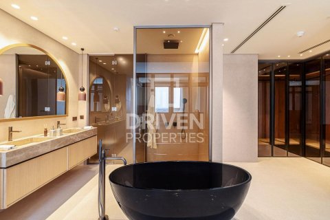 Apartment til salg i Al Wasl, Dubai, UAE 2 soveværelser, 131.92 kvm № 755564 - foto 13