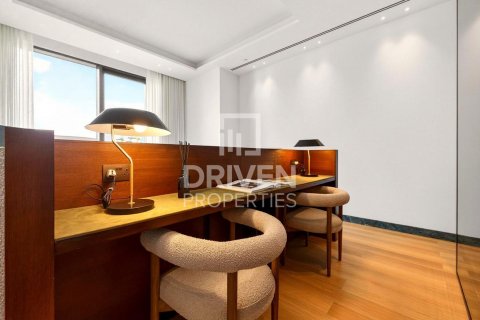 Apartment til salg i Al Wasl, Dubai, UAE 2 soveværelser, 137.22 kvm № 755560 - foto 17