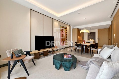 Apartment til salg i Al Wasl, Dubai, UAE 2 soveværelser, 137.22 kvm № 755560 - foto 2