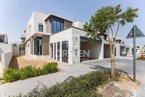 Stadthaus zur Miete in Jebel Ali, Dubai, VAE 4 Schlafzimmer, 339.56 m2 Nr. 756819 - Foto 2