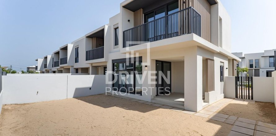 Stadthaus in Jebel Ali, Dubai, VAE: 4 Schlafzimmer, 339.56 m2 Nr. 756819
