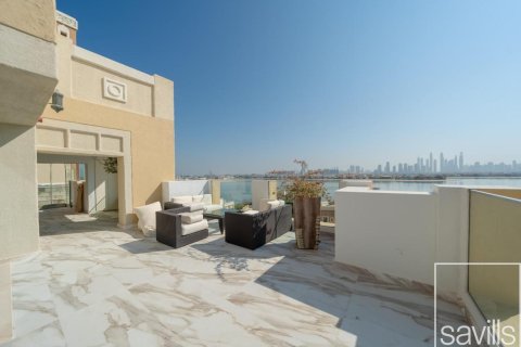 Attico in vendita a Palm Jumeirah, Dubai, EAU 3 camere da letto, 583 mq. № 680712 - foto 16