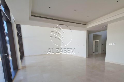 Villa sa Saadiyat Island, Abu Dhabi, UAE 4 silid-tulugan, 917 sq.m. № 615723 - larawan 4