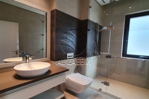 Villa sa Saadiyat Island, Abu Dhabi, UAE 4 silid-tulugan, 917 sq.m. № 615723 - larawan 11
