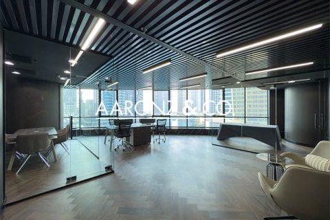 Pejabat di Jumeirah Lake Towers, Dubai, UAE 87 meter persegi № 693689 - foto 3