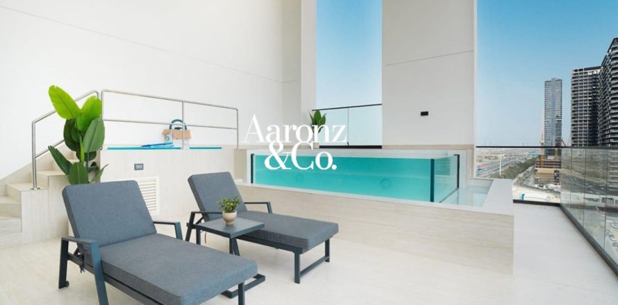 Apartamento en Jumeirah Village Circle, Dubai, EAU 2 dormitorios, 159 m² № 693688