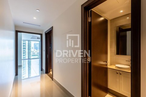 Apartment in Downtown Dubai (Downtown Burj Dubai), UAE 2 bedrooms, 156 sq.m. № 684381 - photo 22