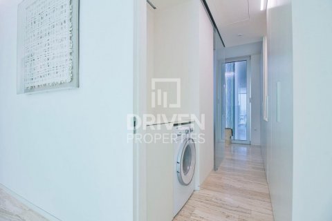 Apartment in Palm Jumeirah, Dubai, UAE 2 bedrooms, 184 sq.m. № 602673 - photo 17
